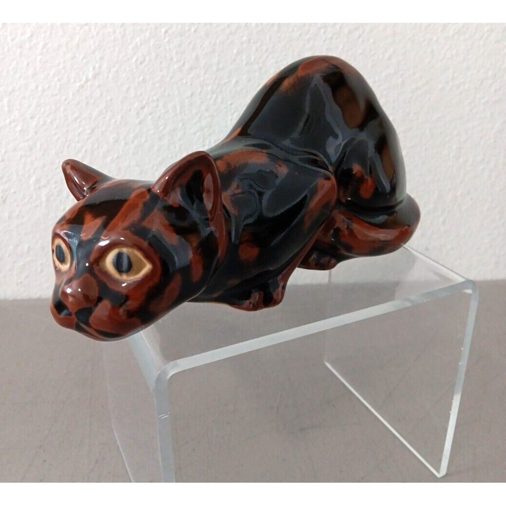Crouching Calico Cat Figurine Drip Glazed Ceramic 8" Long Hunter Black Brown MCM - Picture 1 of 12